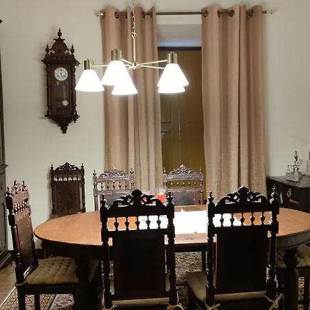 Quinta Dos Reis 펜션 앨칸타릴하